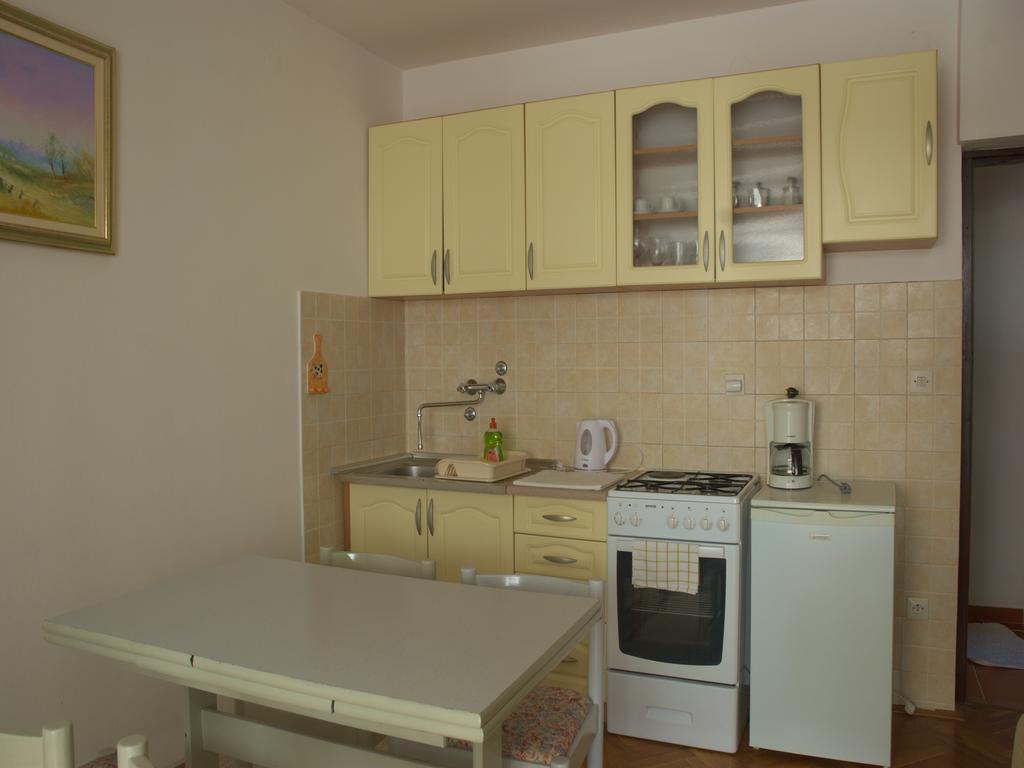 Nada Apartments Porec Exterior photo